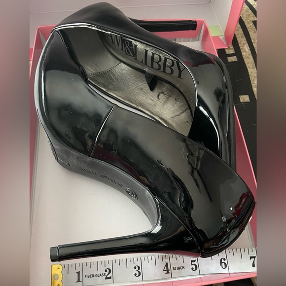 Sam & Libby Heels - Picture 3 of 4